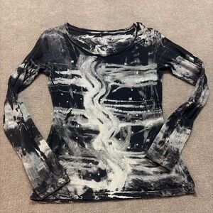 Ruck 47 by Wrangler Abstract Bleach Print Rhinestone Long Sleeve Top 0481